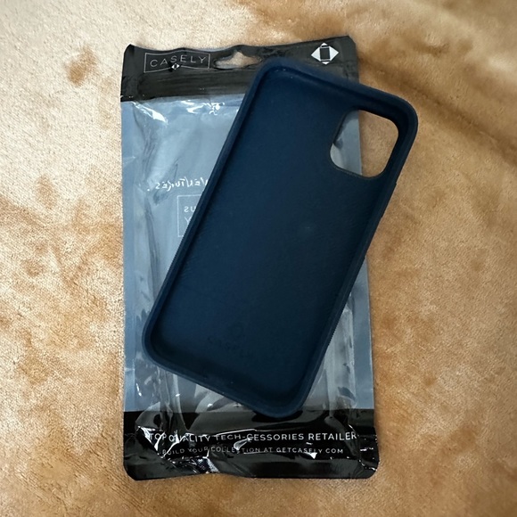 Casley iPhone 11 Bold Field of Flowers Case - Picture 2 of 4